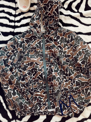 windbreaker medium