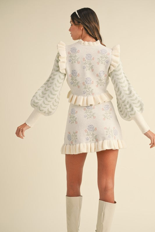 Floral ruffle detailed knit top and skirt set