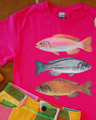 Trendy Fish heliconia Gildan tee