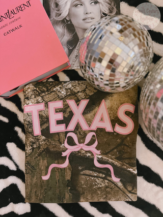 Texas pink bow camo tee