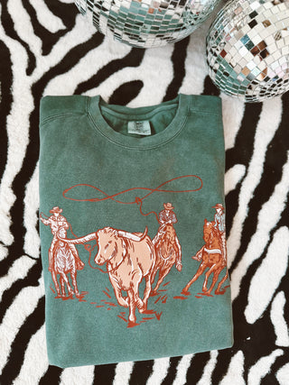 Vintage cowboy lasso comfort colors crew