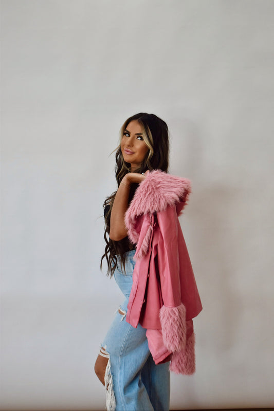 Removal fur pink faux leather jacket