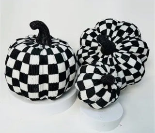 Checkered fabric pumpkins